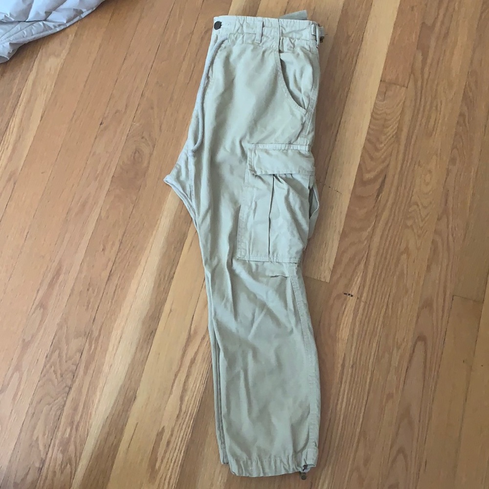 Rosa Chá Cargo Pants